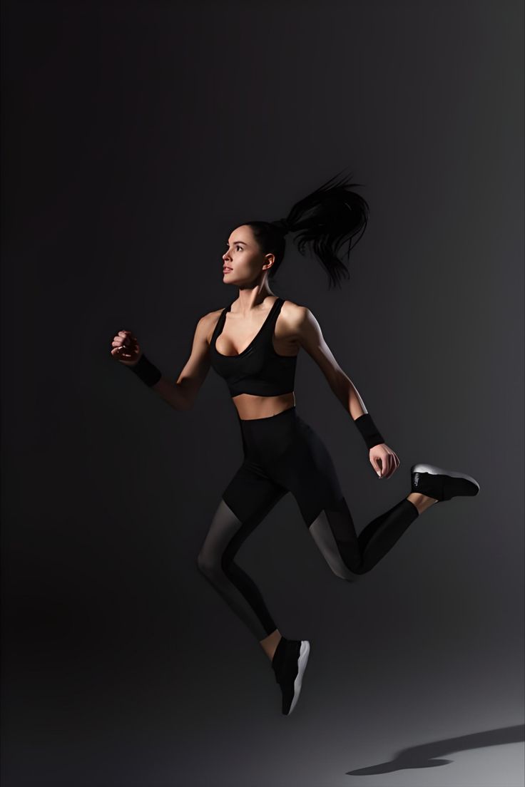 Top Brands of Fitness Clothes for Women in Canada 2025