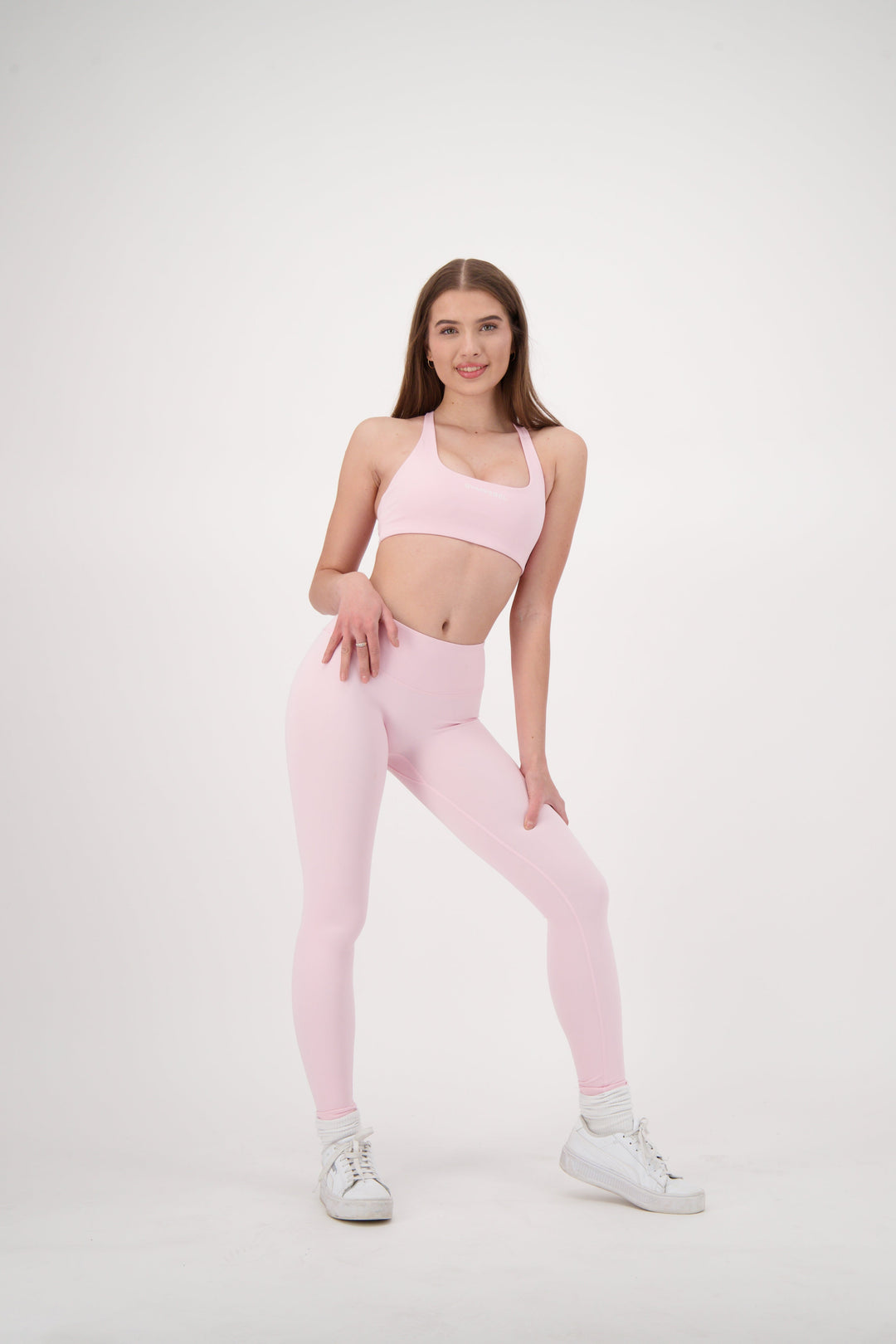 Sportswear Clothes vs Fitness Attire: What’s Better for Women?